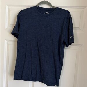 Men's Short-Sleeve Crewneck T-Shirt in Navy with Subtle Sleeve Logo